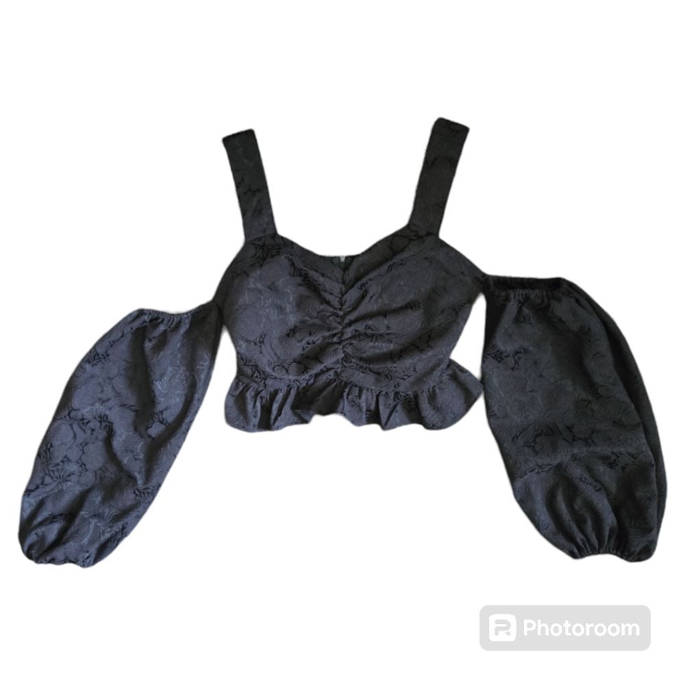 Jacquard Cold Shoulder Puff Sleeve Top - 4 - Picture 5 of 8